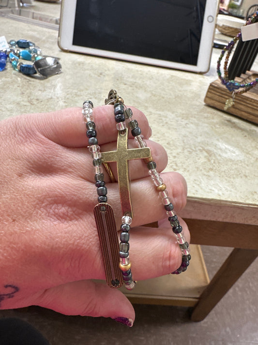 Bracelet-glass, 3 strands